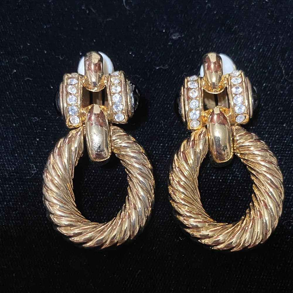 Vintage Gold and rhinestone dangling door knocker clip on Earrings